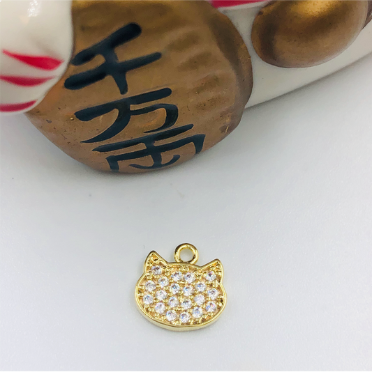 FO703 Colgante Cara de Gato con circones 10 x 10 mm Figura Baño Oro Figuras Bañadas en Oro y Plata hecho de Bronce Bañado en Oro 18K