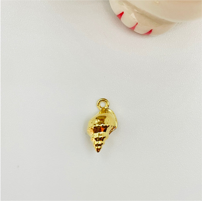 FO846 Colgante Mini Caracol de Mar 12x6 mm incluye argollita Figura Baño Oro Figuras Bañadas en Oro y Plata hecho de Bronce Bañado en Oro 18K Joyas Bañadas en Oro