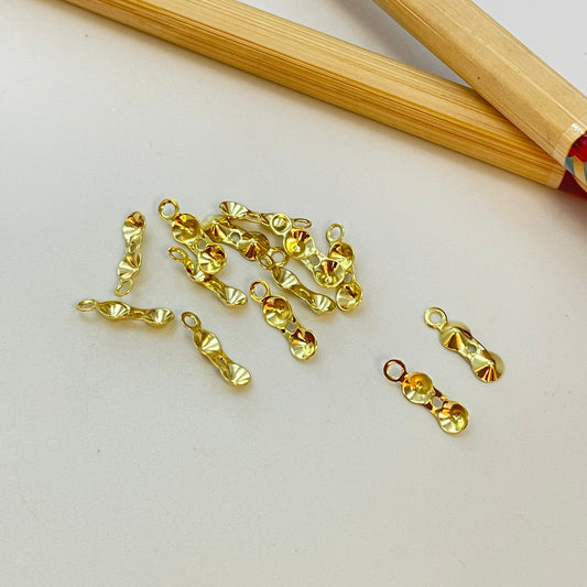 AO121 Terminal Tapa Nudo dia. 2.5 mm mas argollita 1 perforación de 1 mm Accesorio Baño Oro Accesorios Bañados hecho de Bronce Bañado en Oro 18K Joyas Bañadas en Oro